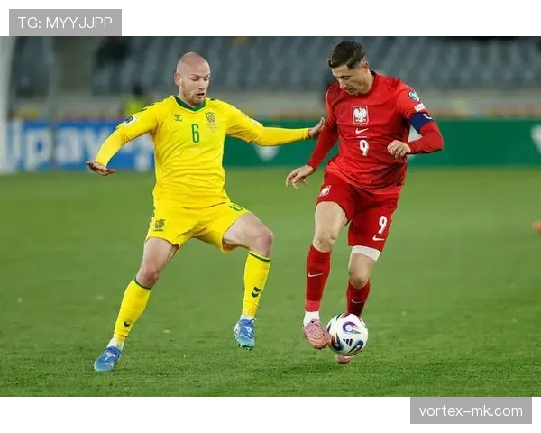 莱万多夫斯基领衔锋线革命：揭秘拜仁慕尼黑的战术核心密码