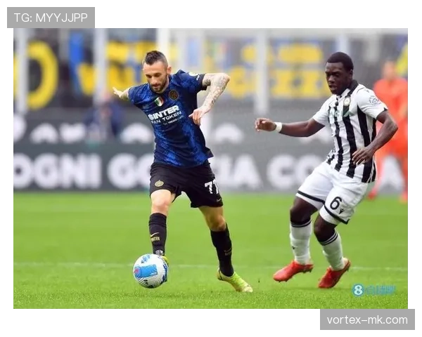 深度解析Rodri抢断与拦截技巧：如何成为稳健中场屏障改变比赛走势