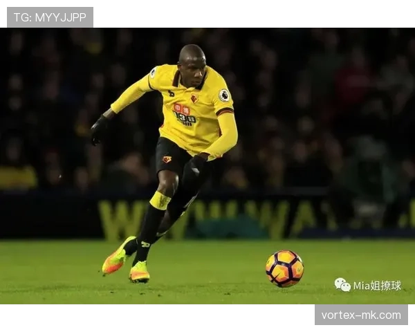 达伦·莫克战术显神效，球队状态回升剑指荣耀赛季