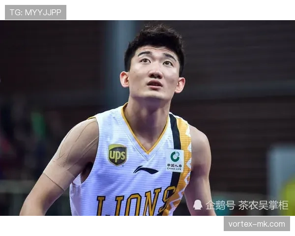 胡金秋吃顿饭的账单比我一个月房租还高，心态直接崩坏